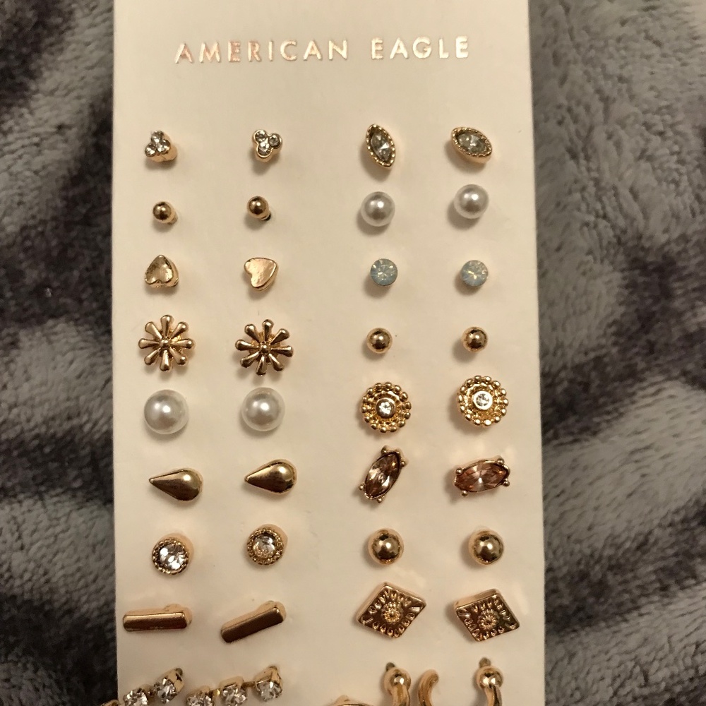 America Eagle Earrings Set, 18 pairs